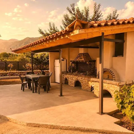 Casa vacanze Boutique With Private Courtyard In Mani Kámbos